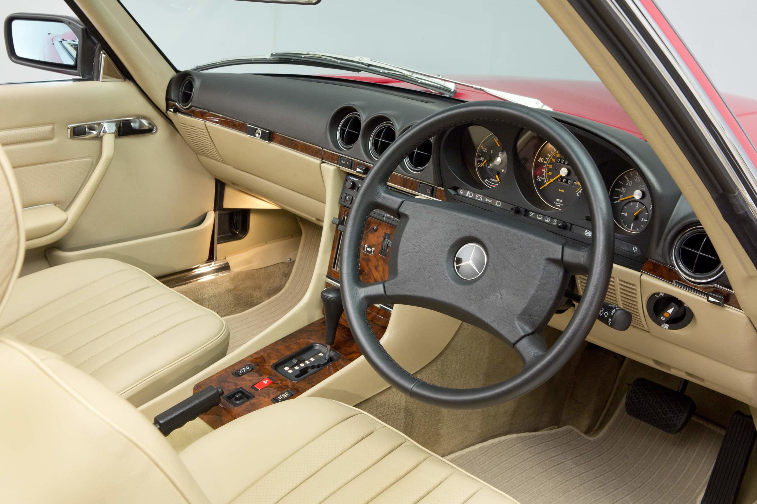 INTERIOR TRIM FOR R107 SLS The SLSHOP
