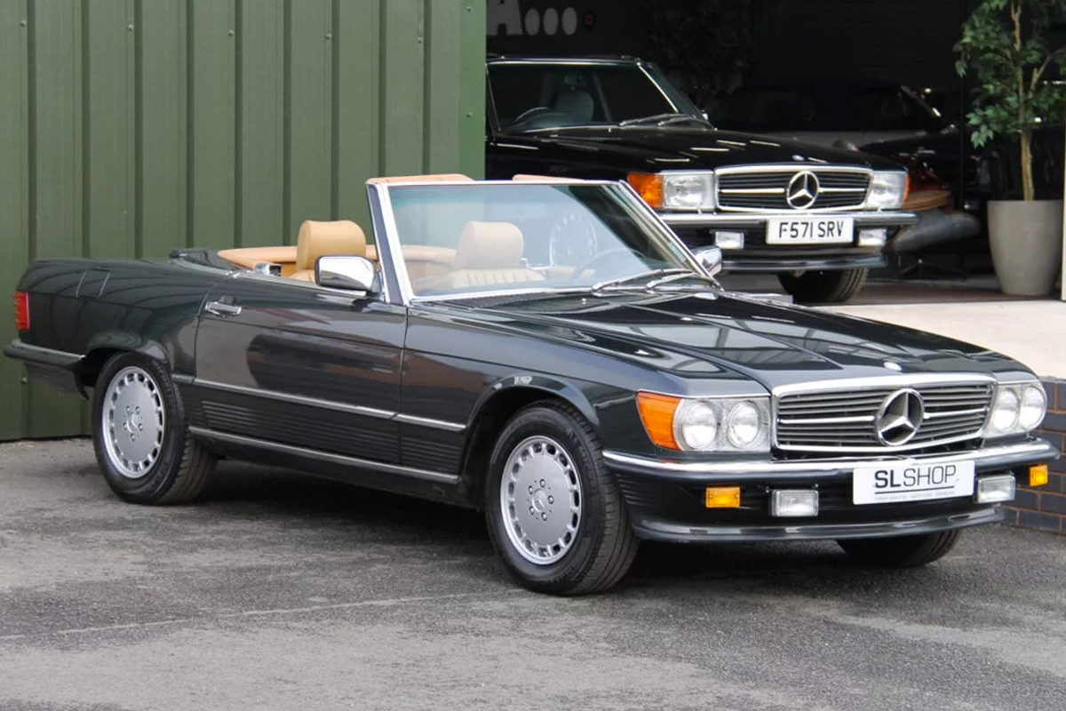 19 Mercedes Benz 560sl Lhd R107 75 Sold Blue Black With Palamino Leather The Slshop