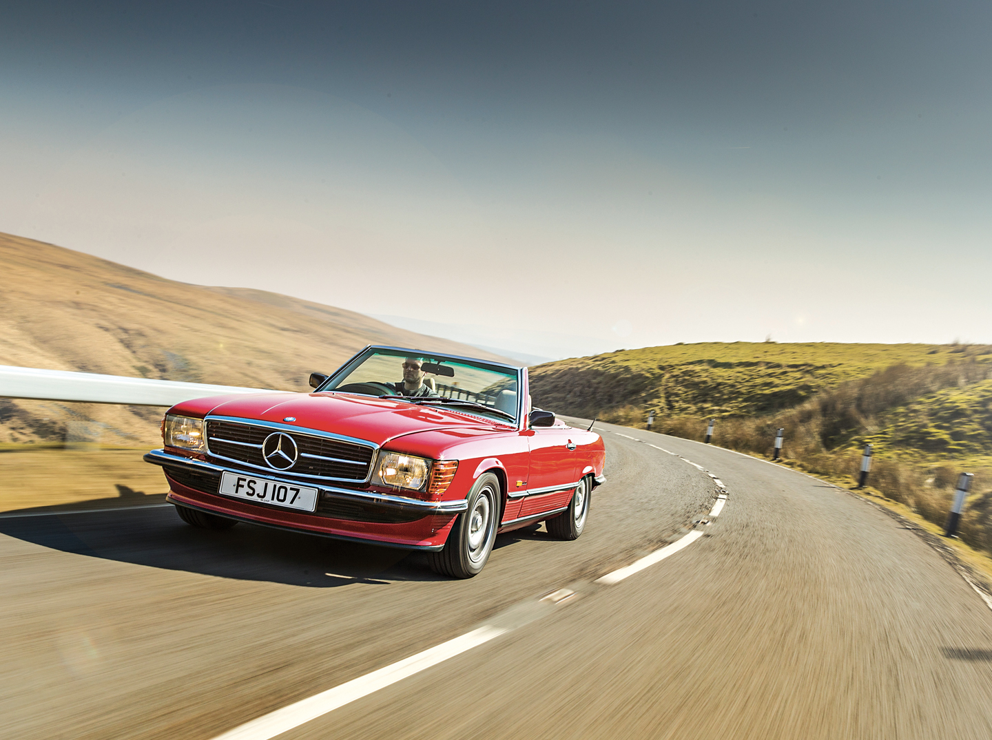 SLSHOP SportLine 300 SL Driving through Wales