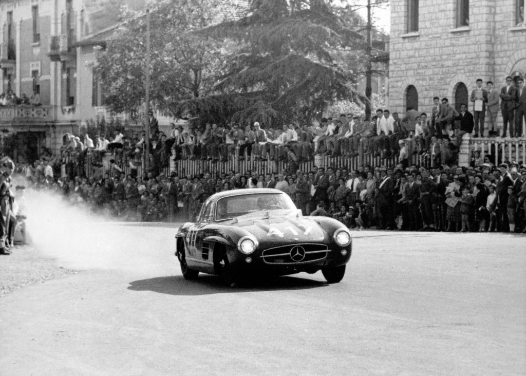 John Cooper Fitch and Kurt Gessl in their Mercedes 300SL Gullwing