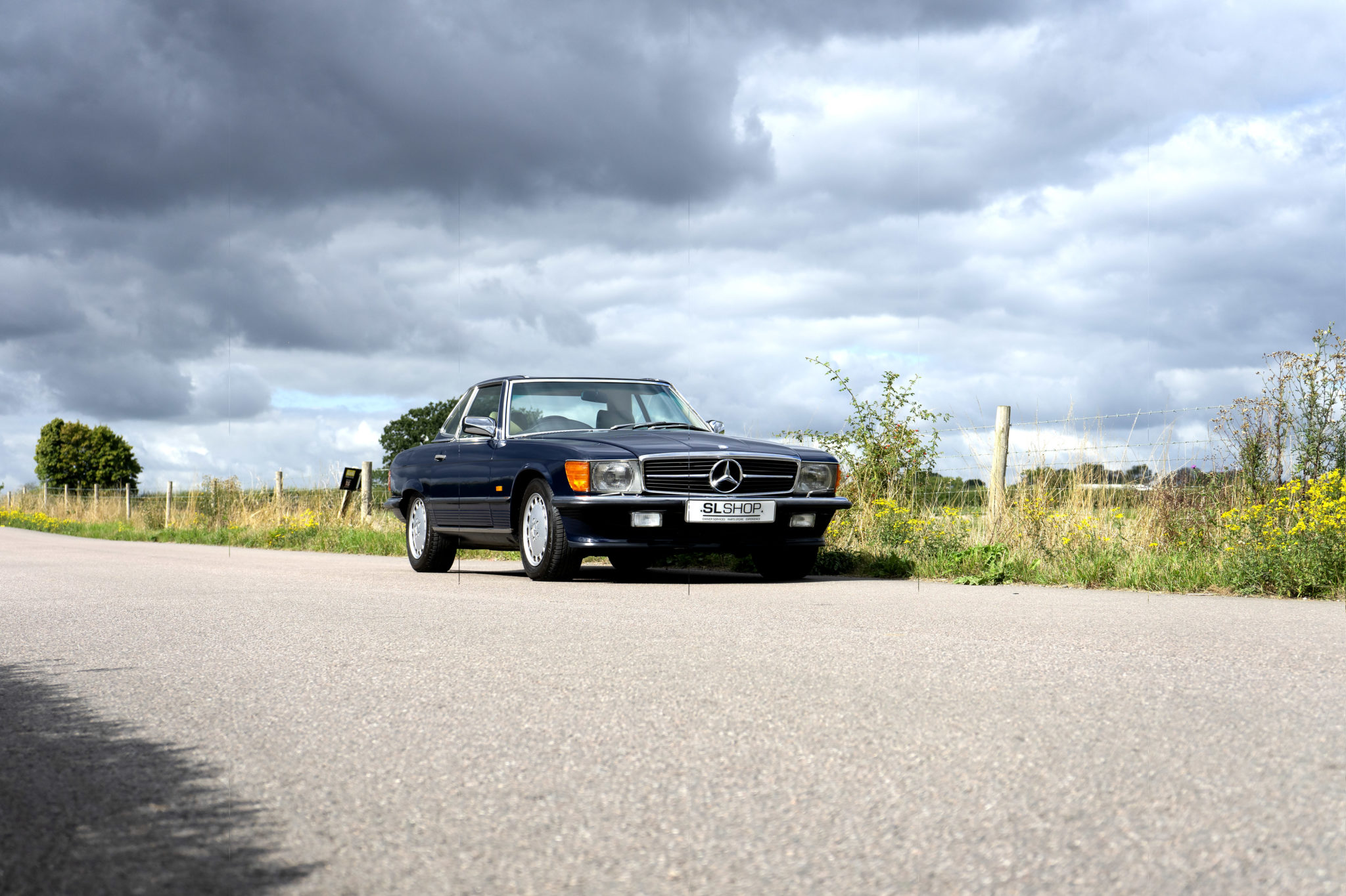 Midnight Blue 300SL Mercedes-Benz R107. For Sale.
