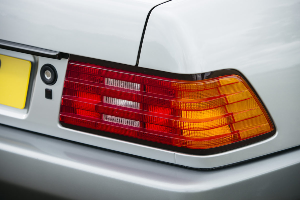 Mercedes SL500 (R129) Record Sale