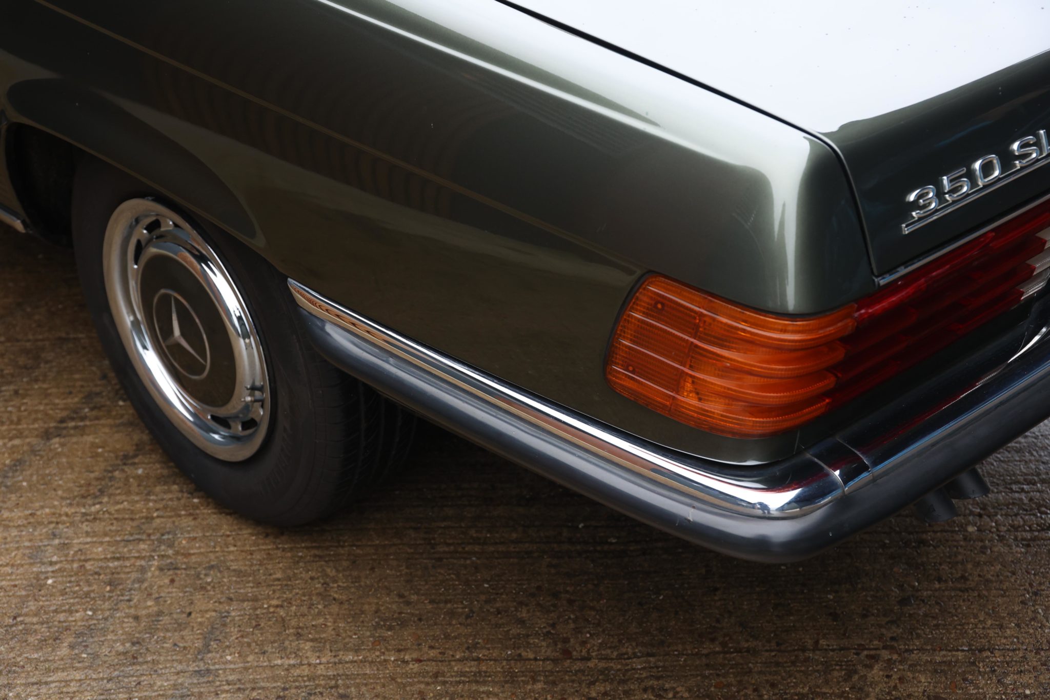 1972 Mercedes Benz (R107) 350SL British Racing Green with Brown Leather ...