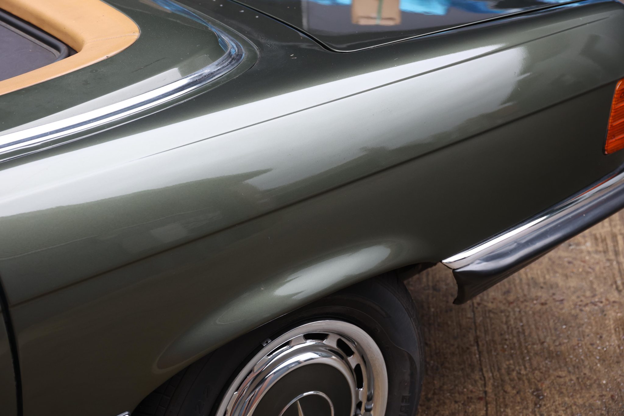 1972 Mercedes Benz (R107) 350SL British Racing Green with Brown Leather ...