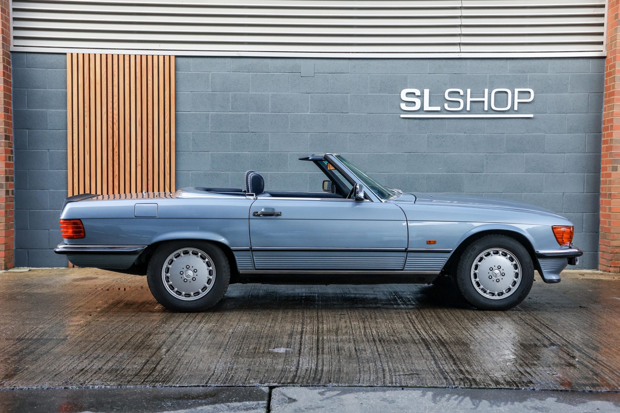 1988 Mercedes Benz R107 500SL Diamond Blue (355) with Blue Check (072 ...