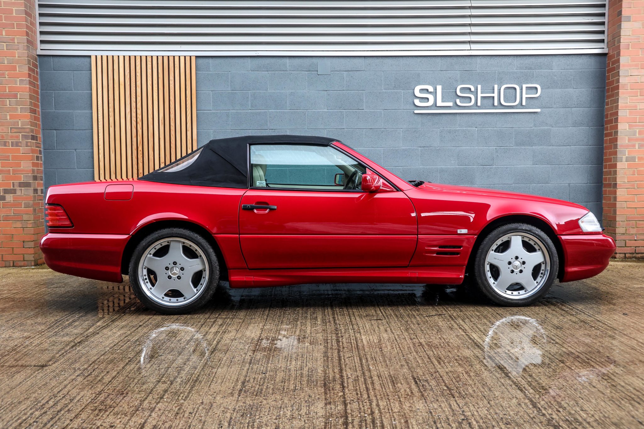 1997 Mercedes Benz R129 SL60 AMG Imperial Red (582) with Mushroom ...