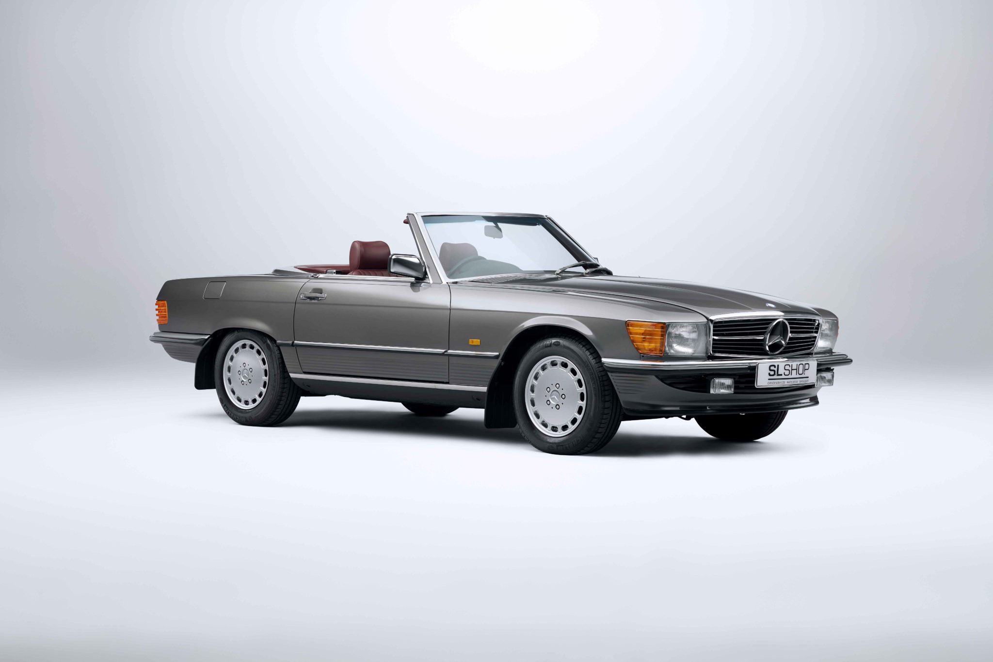 1988 Mercedes Benz R107 300SL Automatic Anthracite Grey (172) with