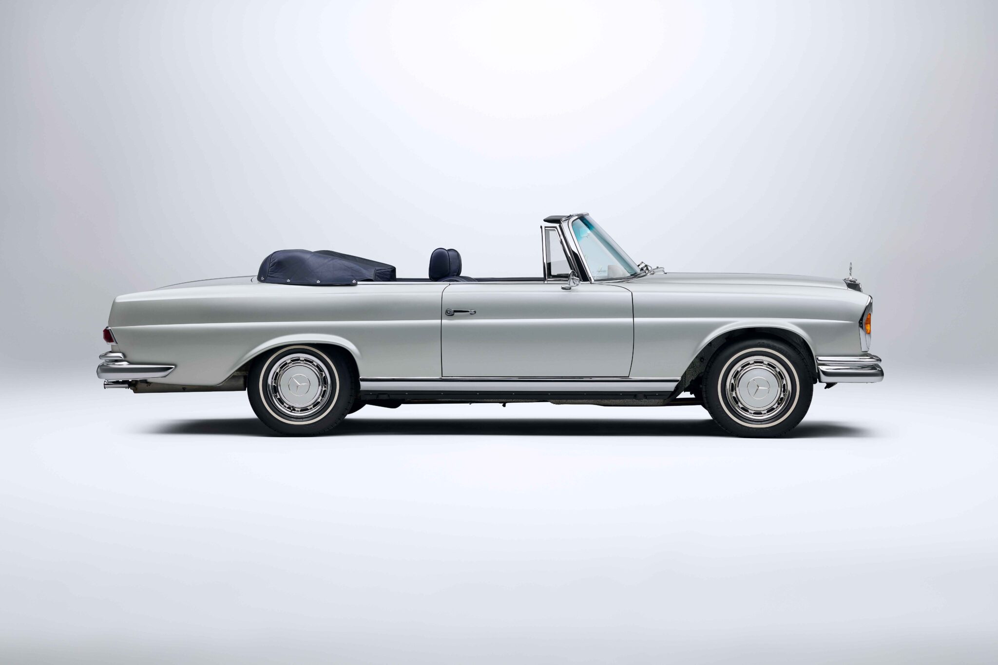 1966 Mercedes-Benz W111 220SEb