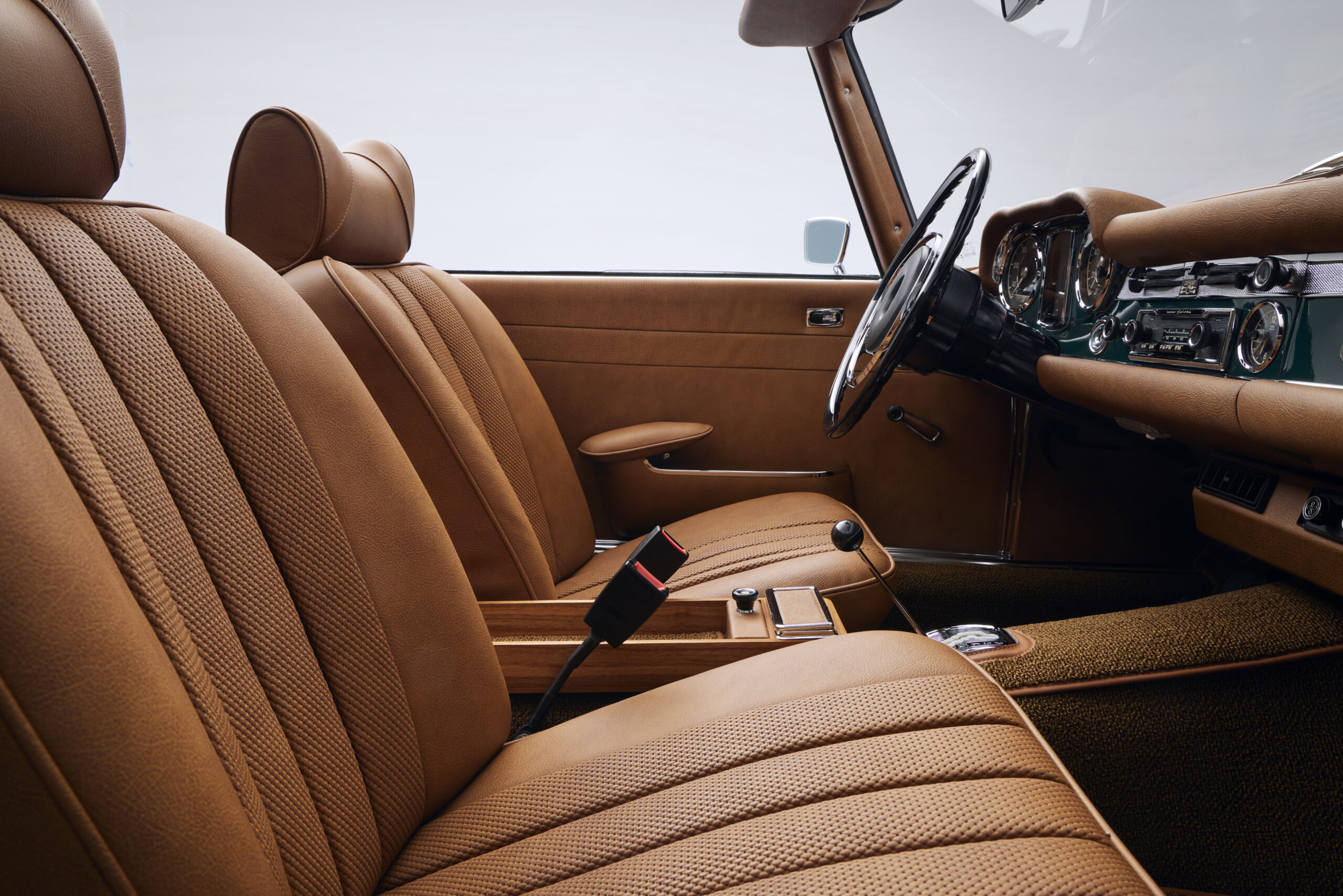 1970 Mercedes Benz W113 280SL Dark Green (268) with Cognac Leather