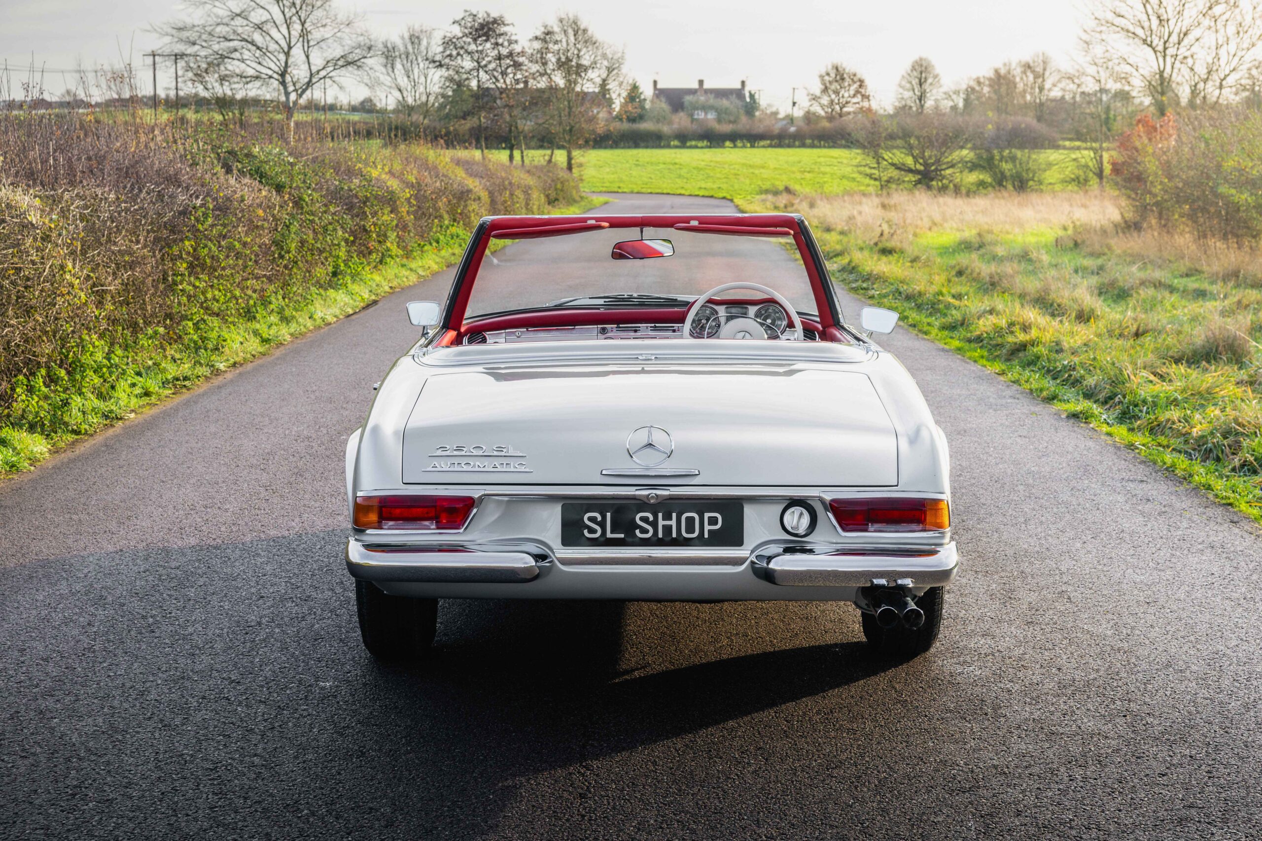 1967 Mercedes Benz W113 250SL Silver Grey Metallic (180