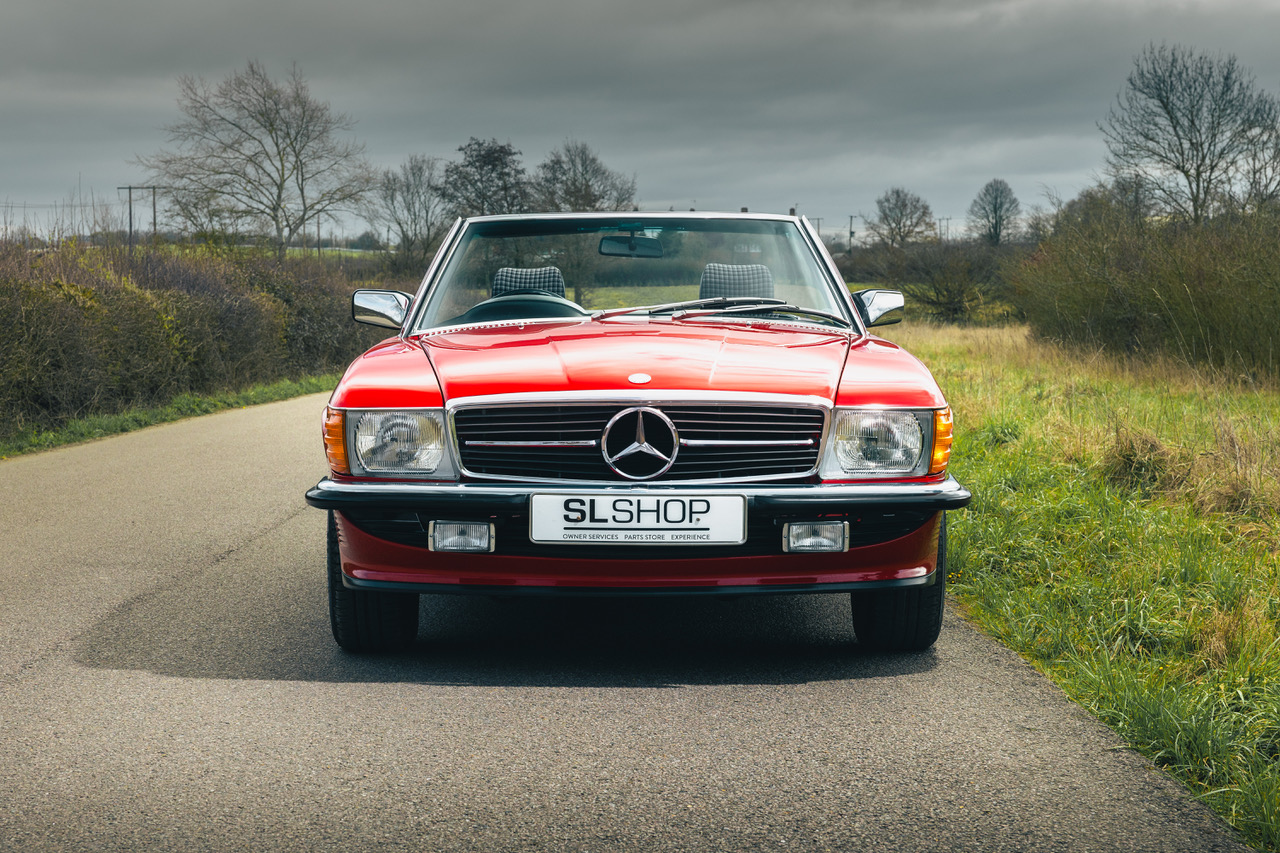 1988 Mercedes-Benz R107 300SL