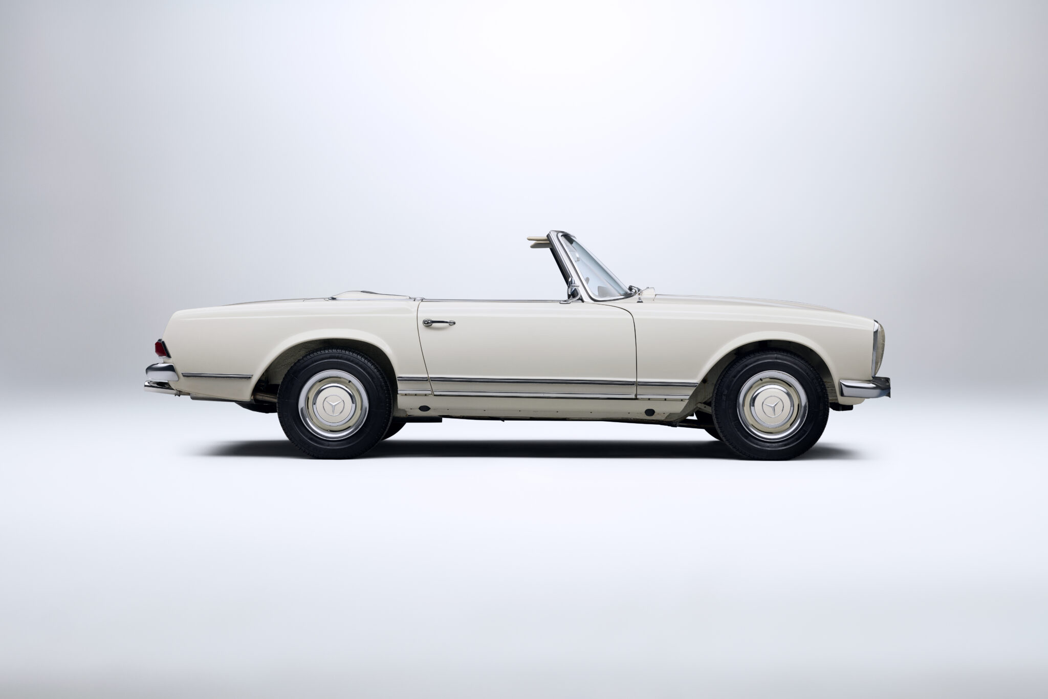 1967 Mercedes-Benz 230SL W113